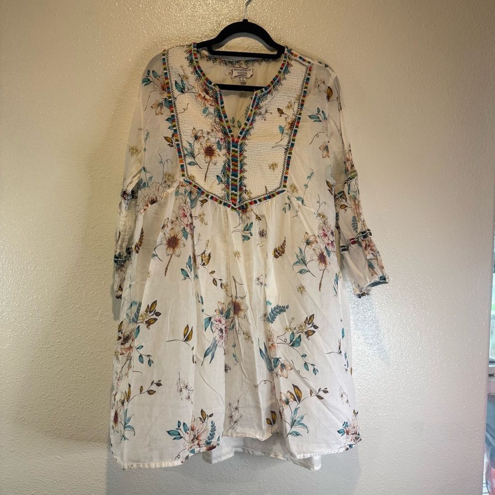 Johnny Was workshop Floral Embroidered Tunic - Cream and Blue XL